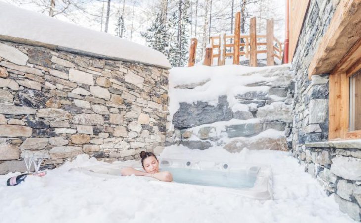 Chalet O Valala, Val d'Isere, Hot Tub